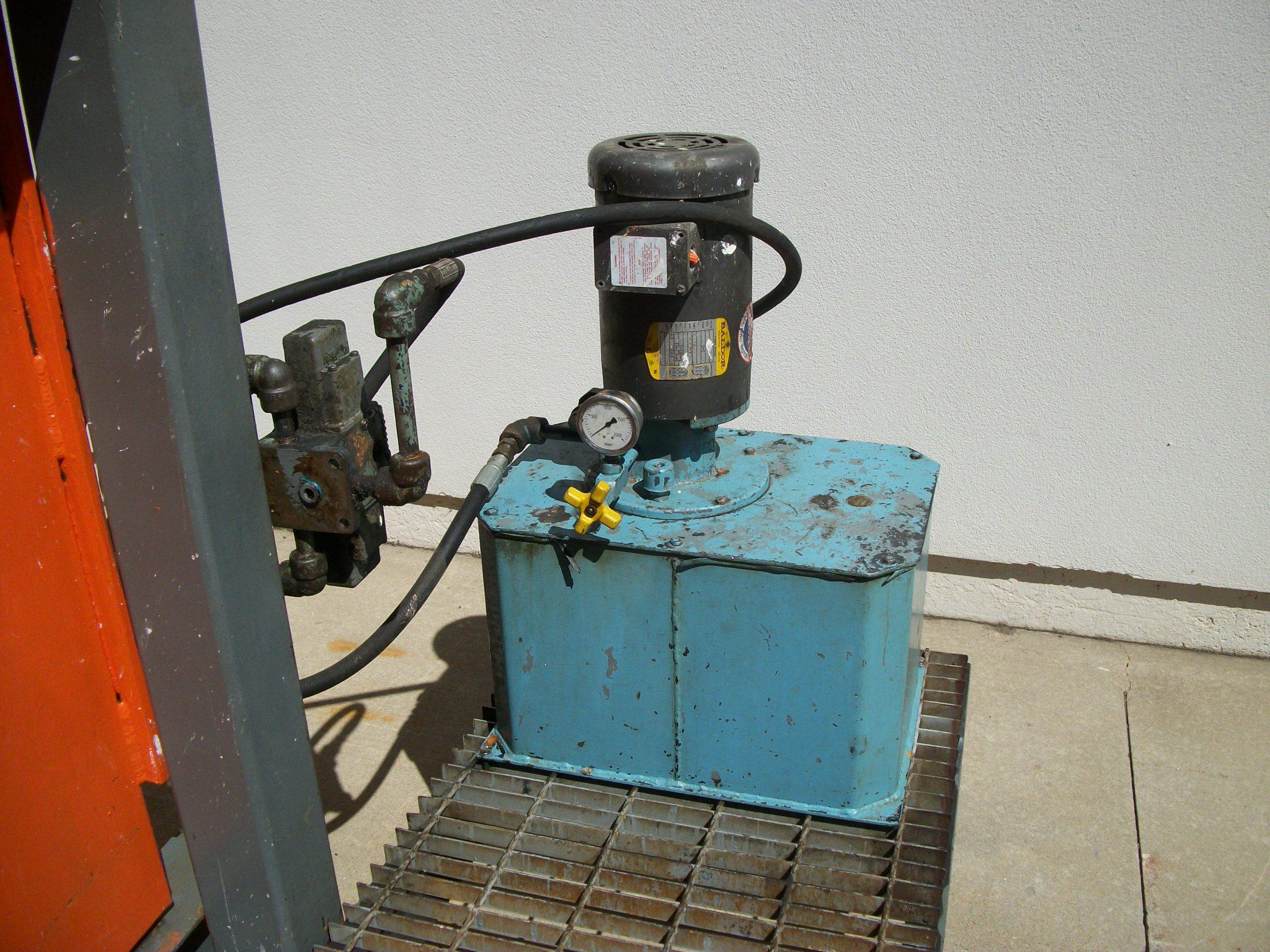 AH2490c