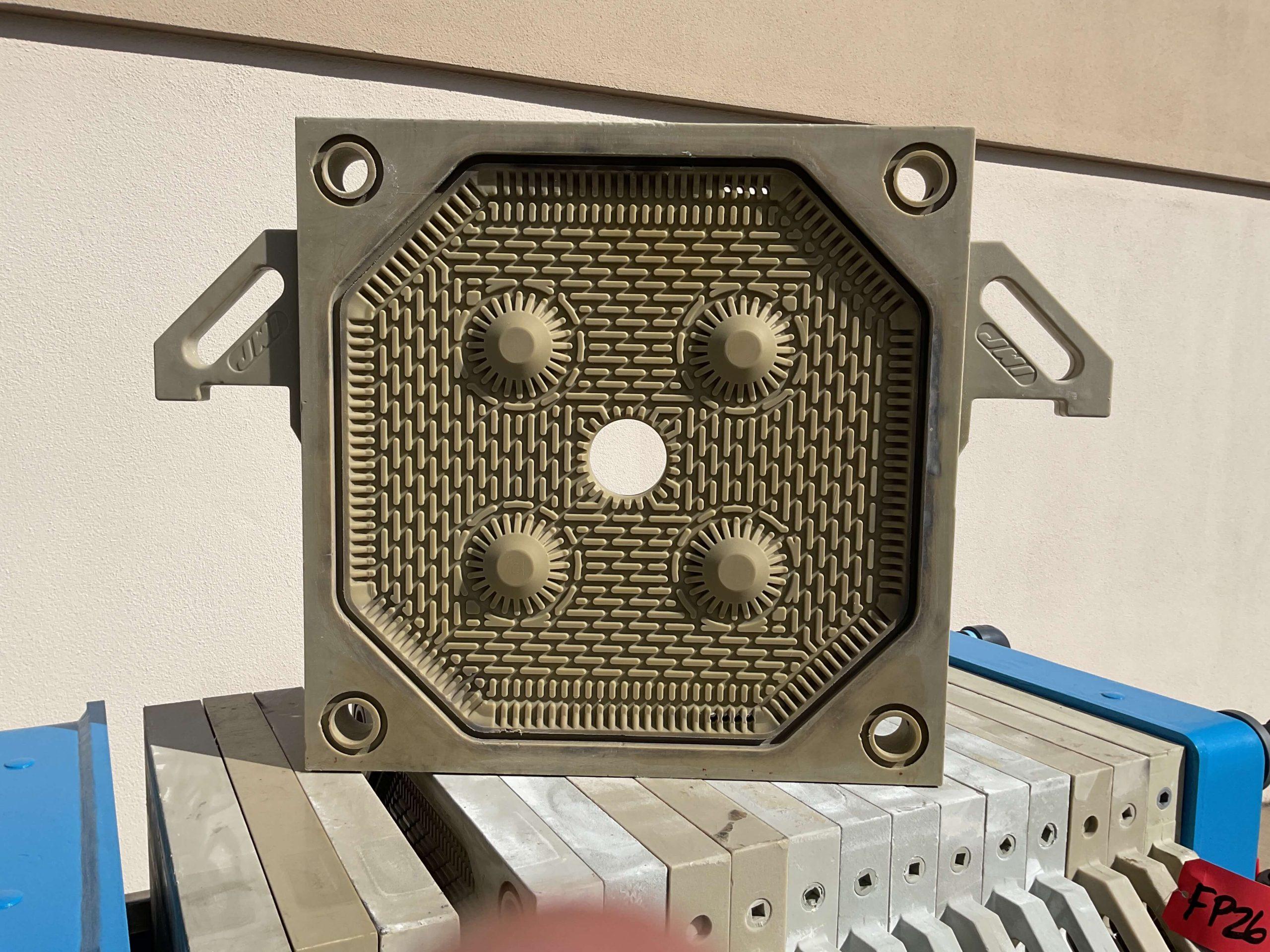 FP2695f