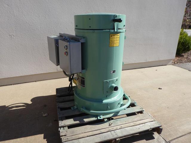 SD3045