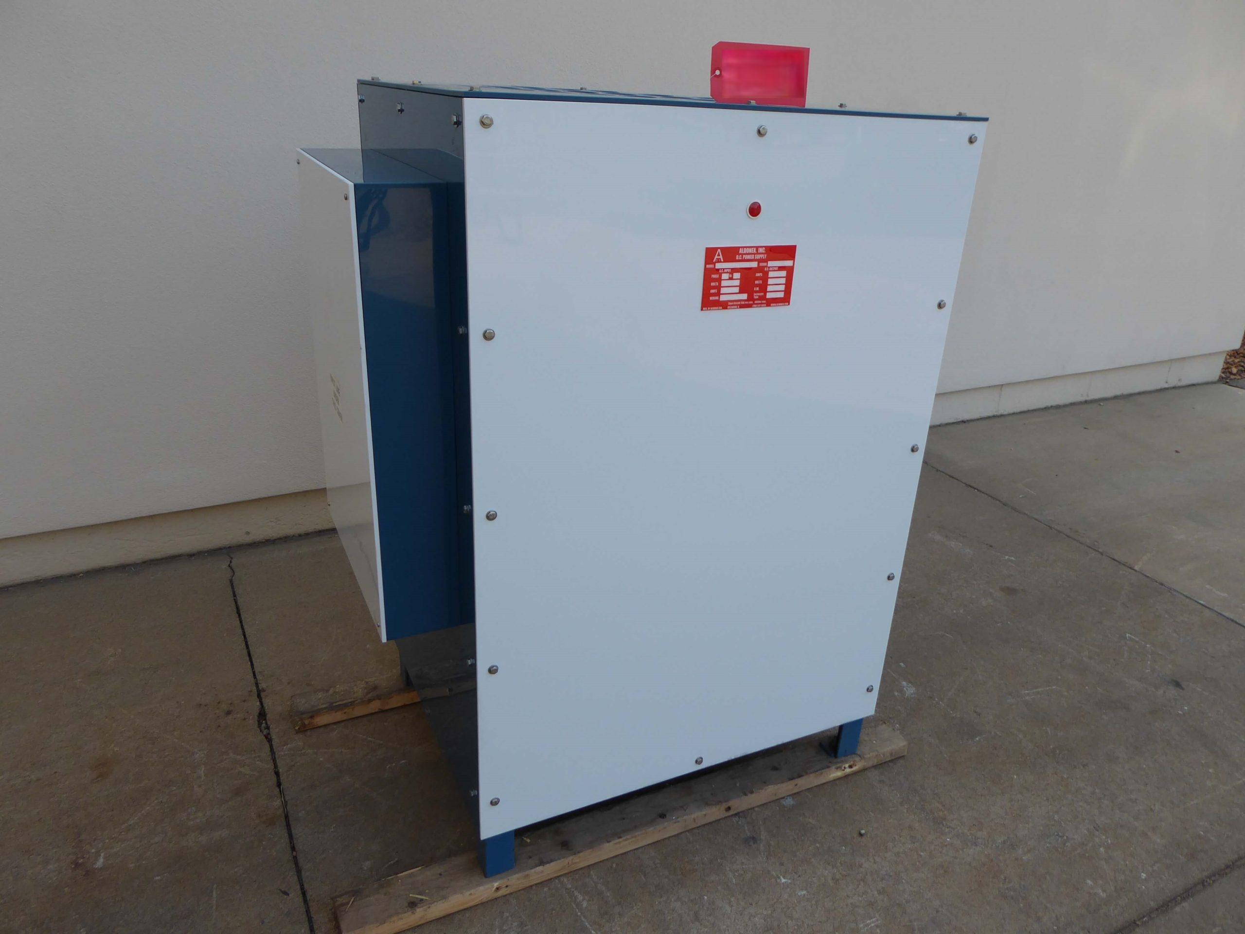 R3561